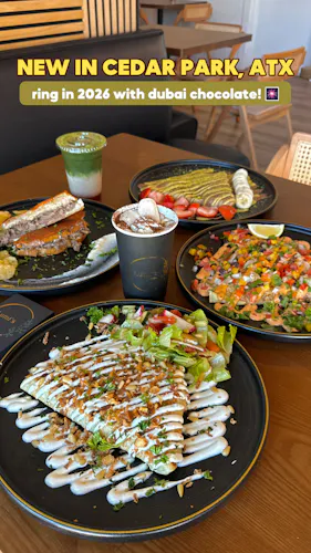 Lumi's Crepes & Coffee