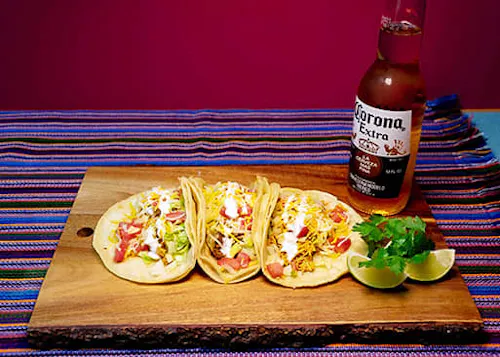 La Familia Tacos