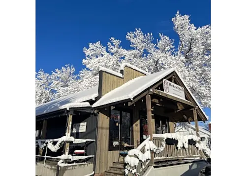 The Read Queen Bookstore and Cafe