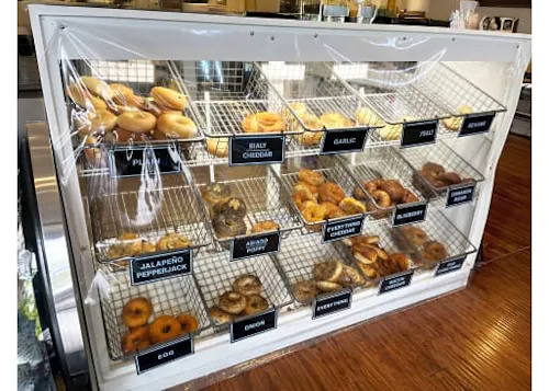 Photo 1 of 4: Zio's New York Bagel & Deli Co.