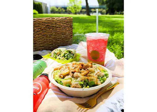 Beyond Juicery and Eatery - Commerce