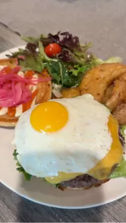 Wara Cafe