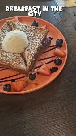 Wara Cafe