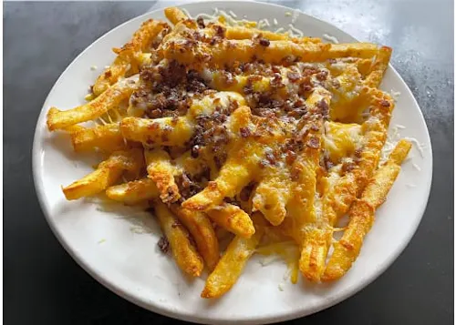 Blondie's Sports Bar & Grill