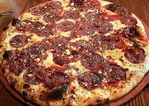 Johnny Mo's Pizzeria