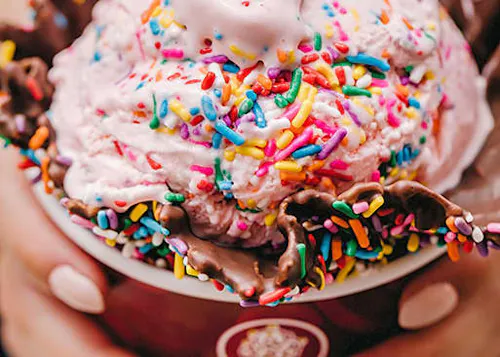 Photo 1 of 4: Cold Stone Creamery