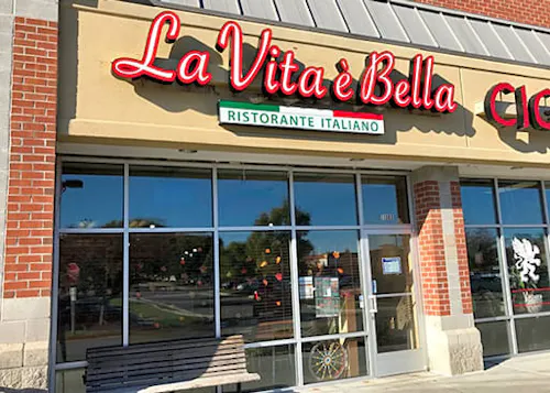 Photo 1 of 4: La Vita E Bella