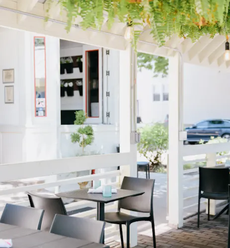 Farm Bar
