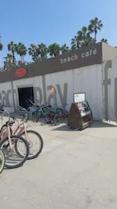 Perry's Cafe - Santa Monica