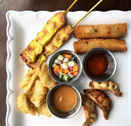 Sri Thai Kitchen & Sushi - Emory Pt.