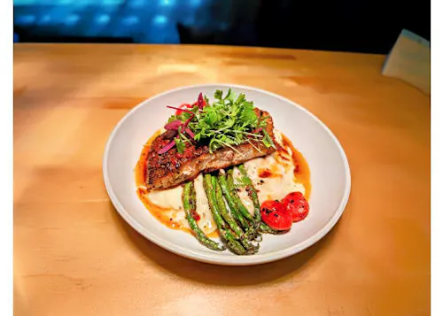 Nil's Mediterranean Cuisine