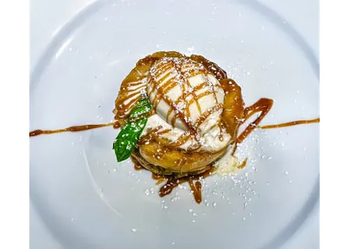 Le Central Bistro