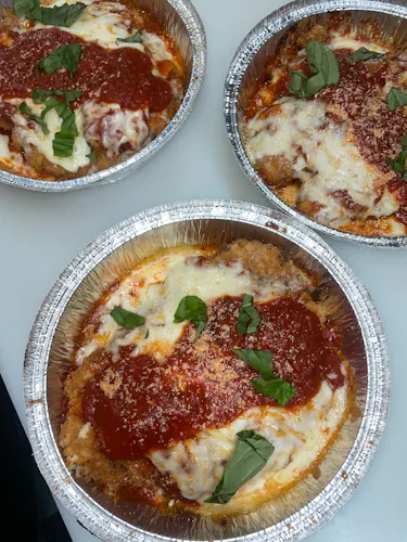 Amores Pizza & Pasta Restaurant