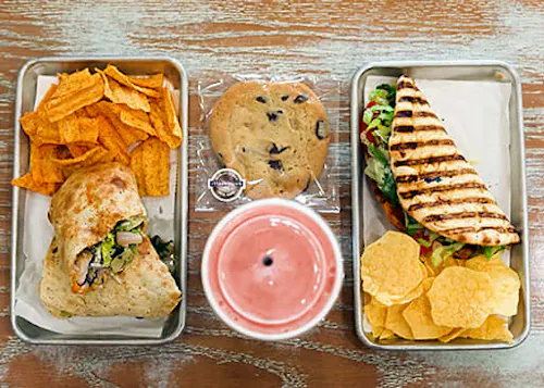 Tropical Smoothie Cafe