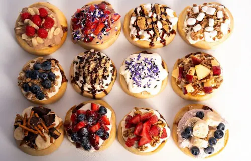 Photo 1 of 4: Cinnaholic