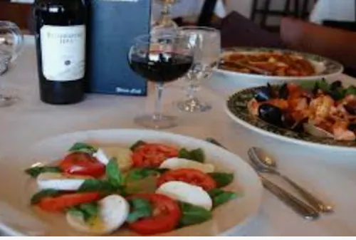 RoccoVino's - Carol Stream