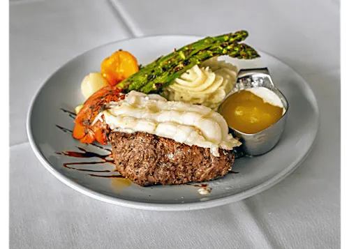 Photo 1 of 4: Chubby's Steakhouse