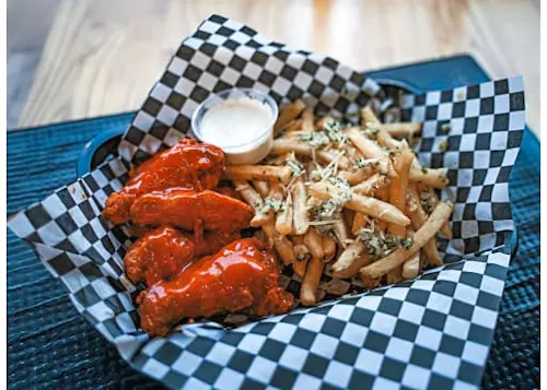 Kiki's Chicken Place