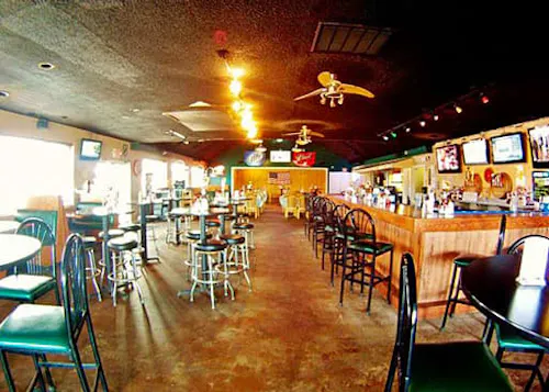Doug's Motor City Bar & Grill