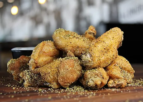 AWSOM Wings Pizza & Burgers - Montebello