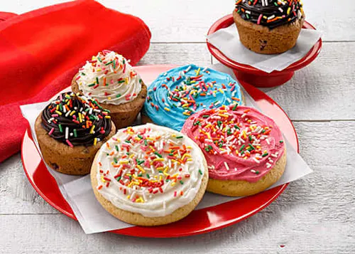 Mrs. Fields Cookies @ King of Prussia Mall Plaza