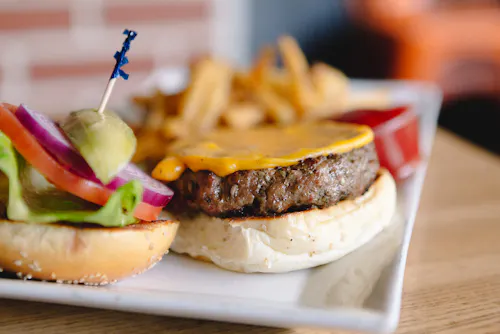 The Heights Bar & Grill