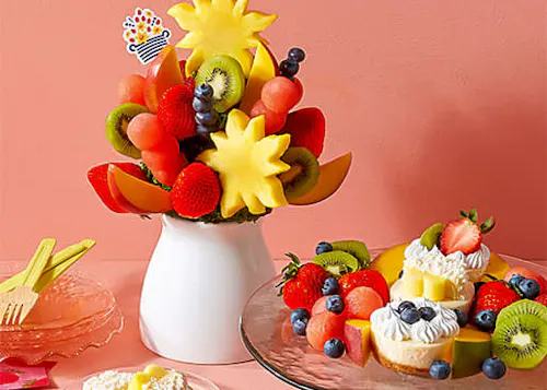 Photo 1 of 4: Edible Arrangements - Balboa #257