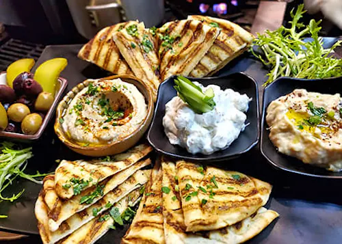 Aura Bar & Kitchen
