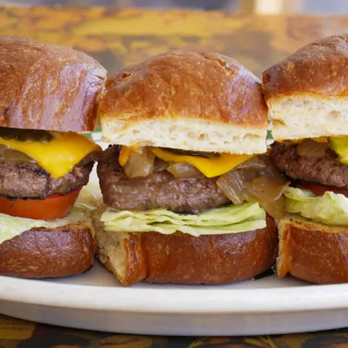 Barney's Beanery Santa Monica