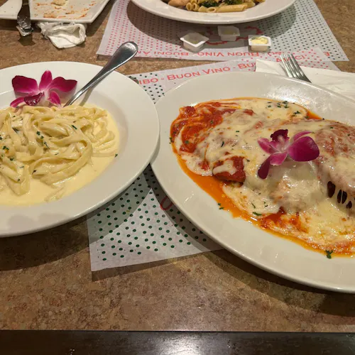 Gino's Trattoria & Pizzeria