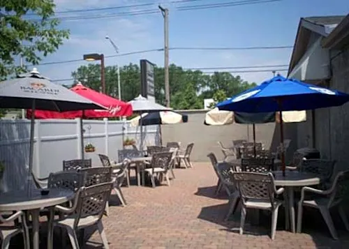 The Cottage Bar & Grill