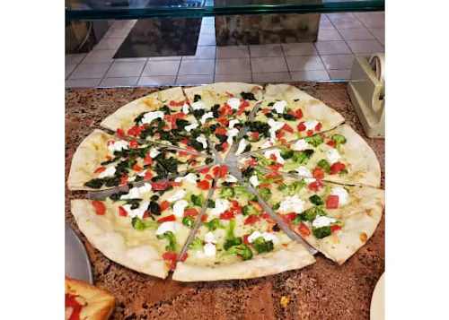 Laura's Pizzeria & Italian Restaurant