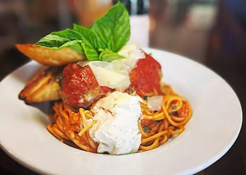 Cavo's Bar & Kitchen