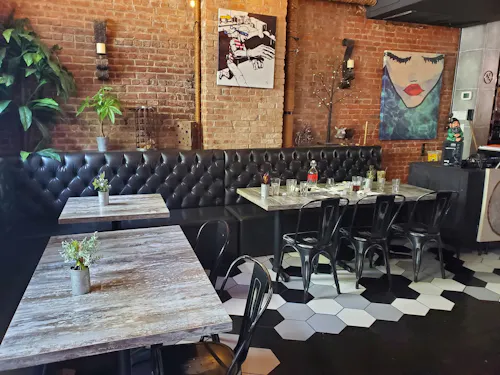 Arcadia Bar and Kitchen