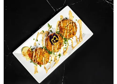 Photo 1 of 4: Bayo Social Restaurant & Lounge