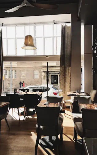 Lapisara Eatery