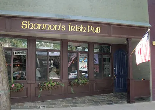 Photo 1 of 4: Shannon's Irish Pub