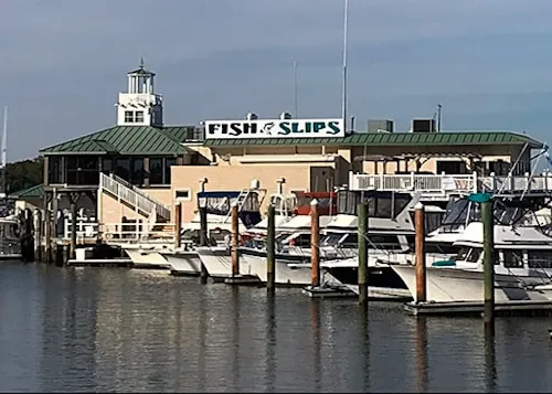 Fish & Slips Marina Raw Bar