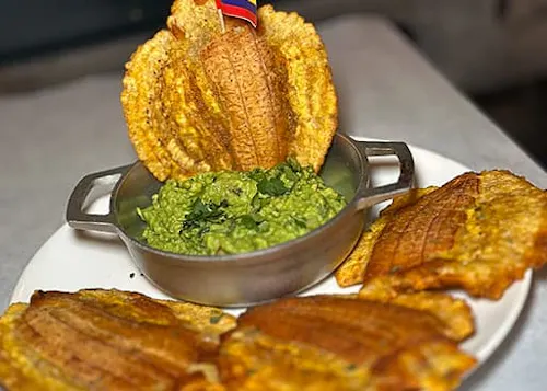 Paraiso Colombiano