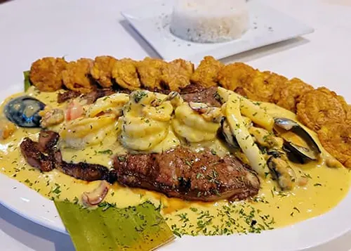 Paraiso Colombiano