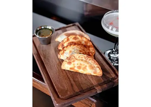 Photo 1 of 4: Lazo Empanada