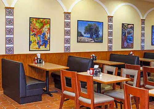 Photo 1 of 4: Petra Mediterrean Grill