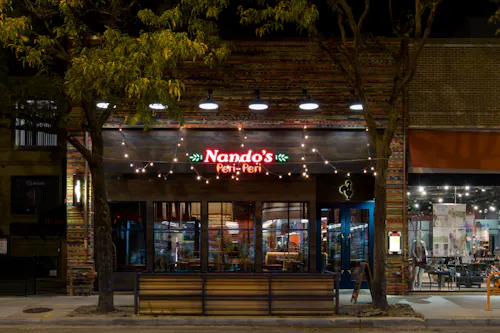 Nando's PERi-PERi - Lakeview