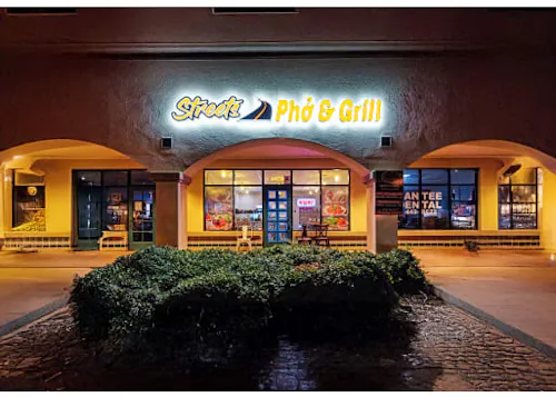 Streets Pho and Grill