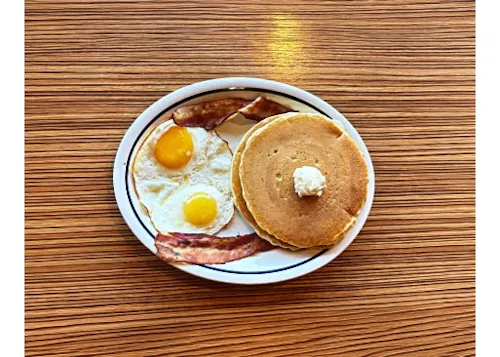 Photo 1 of 4: IHOP