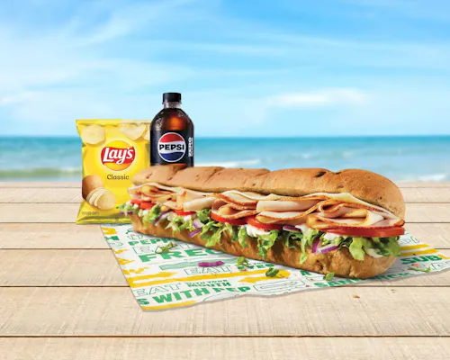 Photo 1 of 4: Subway