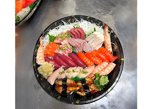Photo 1 of 4: Toro 7 Sushi