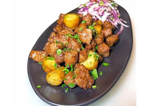 Photo 1 of 4: Cinar Turkish Restaurant