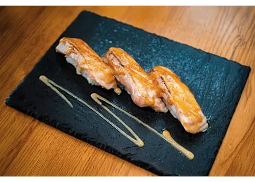 Kusshi Reston