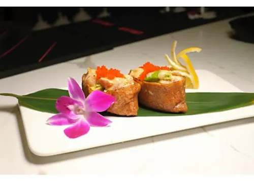Kusshi Reston